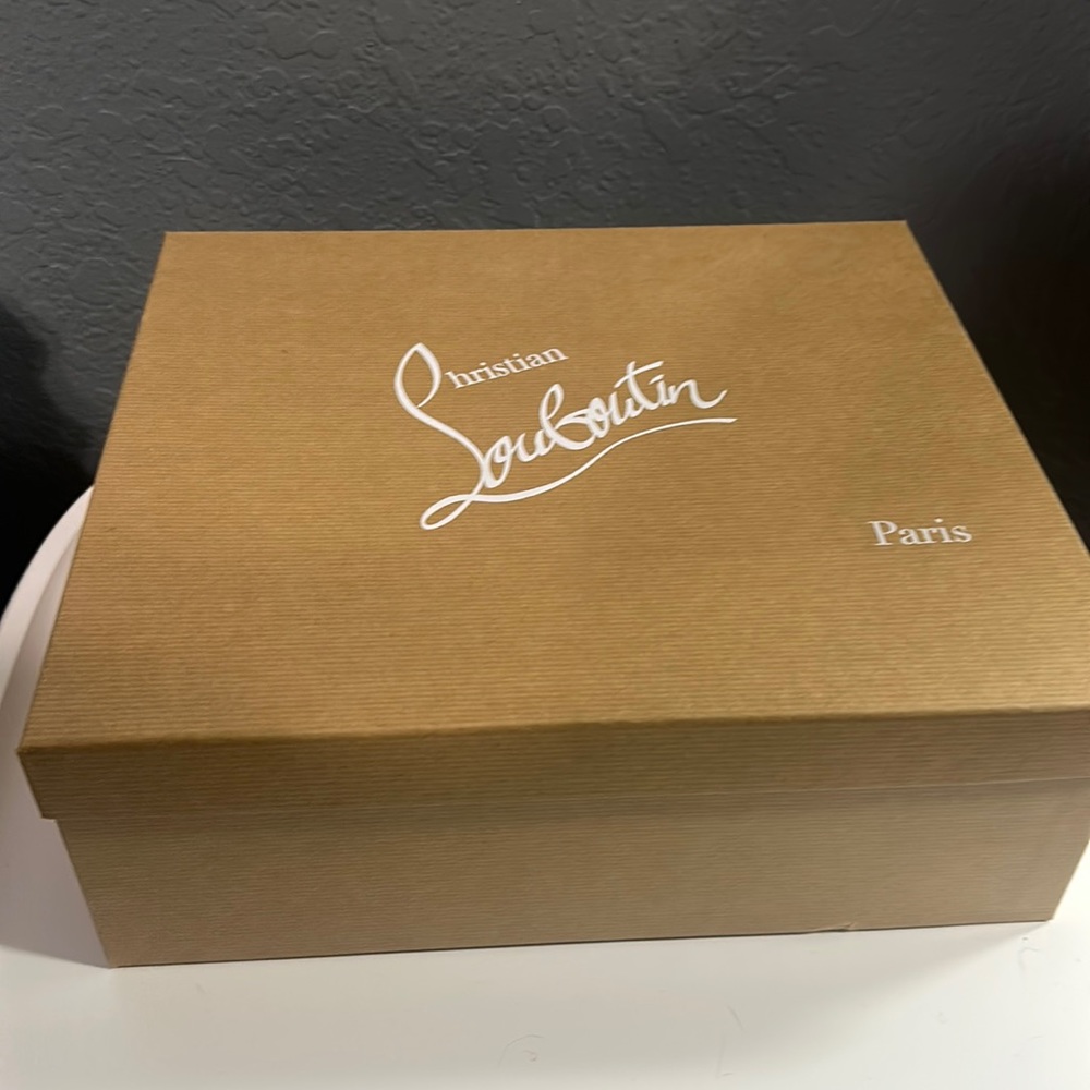COPY - Used Louboutin suede booties